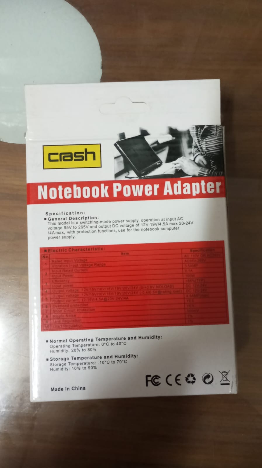 شاحن لاب توب متعدد من ماركة CRASH - الصورة 3